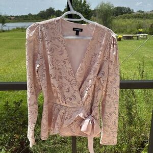Express blush Lace V-Neck Long Sleeve Tie Waist Peplum Top Size medium